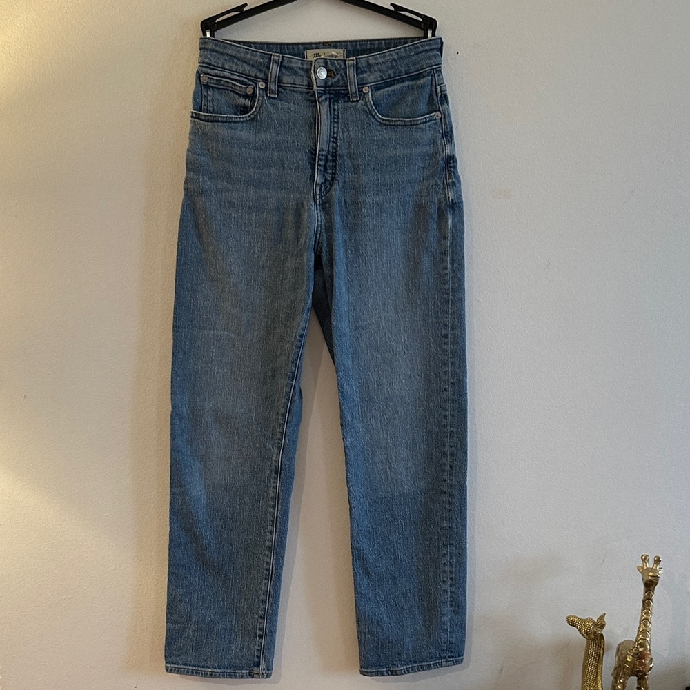 Madewell Women's Straight Jeans in Classic Blue -Preloved
